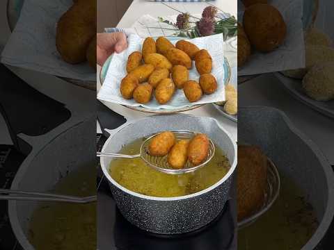 Croquetas de morcilla y cebolla caramelizada